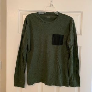 Men’s medium jcrew long sleeve tshirt